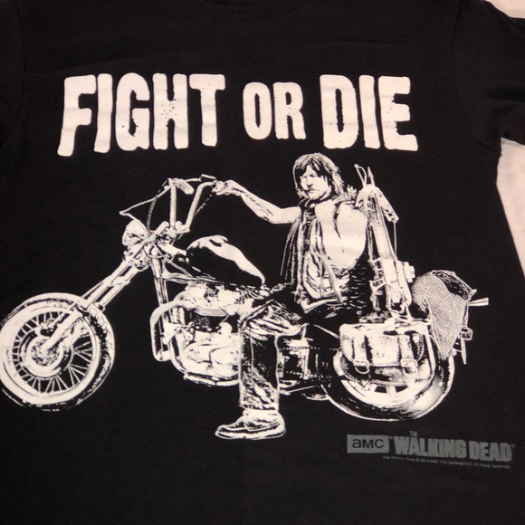 The Walking Dead Fight or Die Graphic Shirt Sz XS - Picture 2 of 4